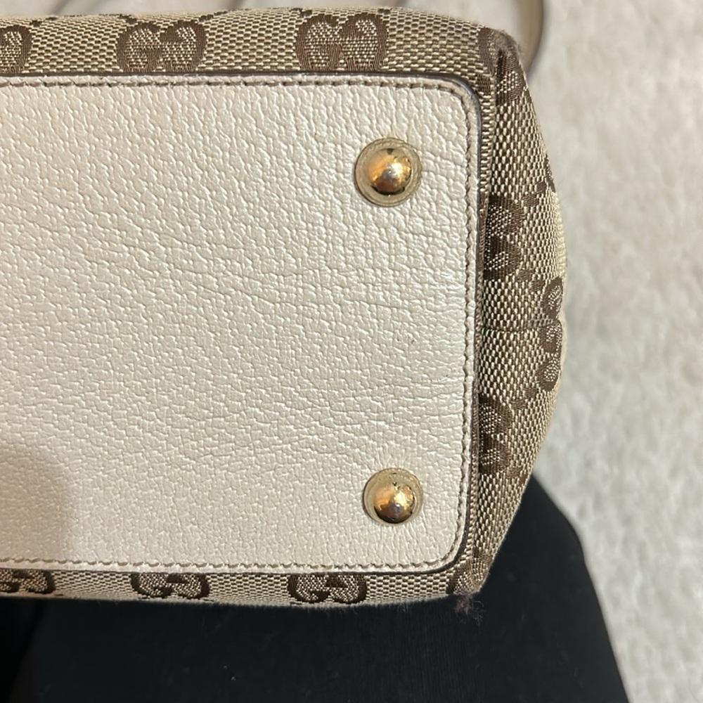 GUCCI GG Monogram Small Eclipse Tote (Oyster/Cream Color) - Great Condition - Picture 6 of 13